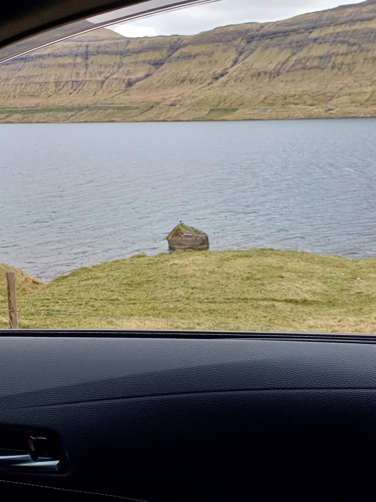 Drotningarsteinur