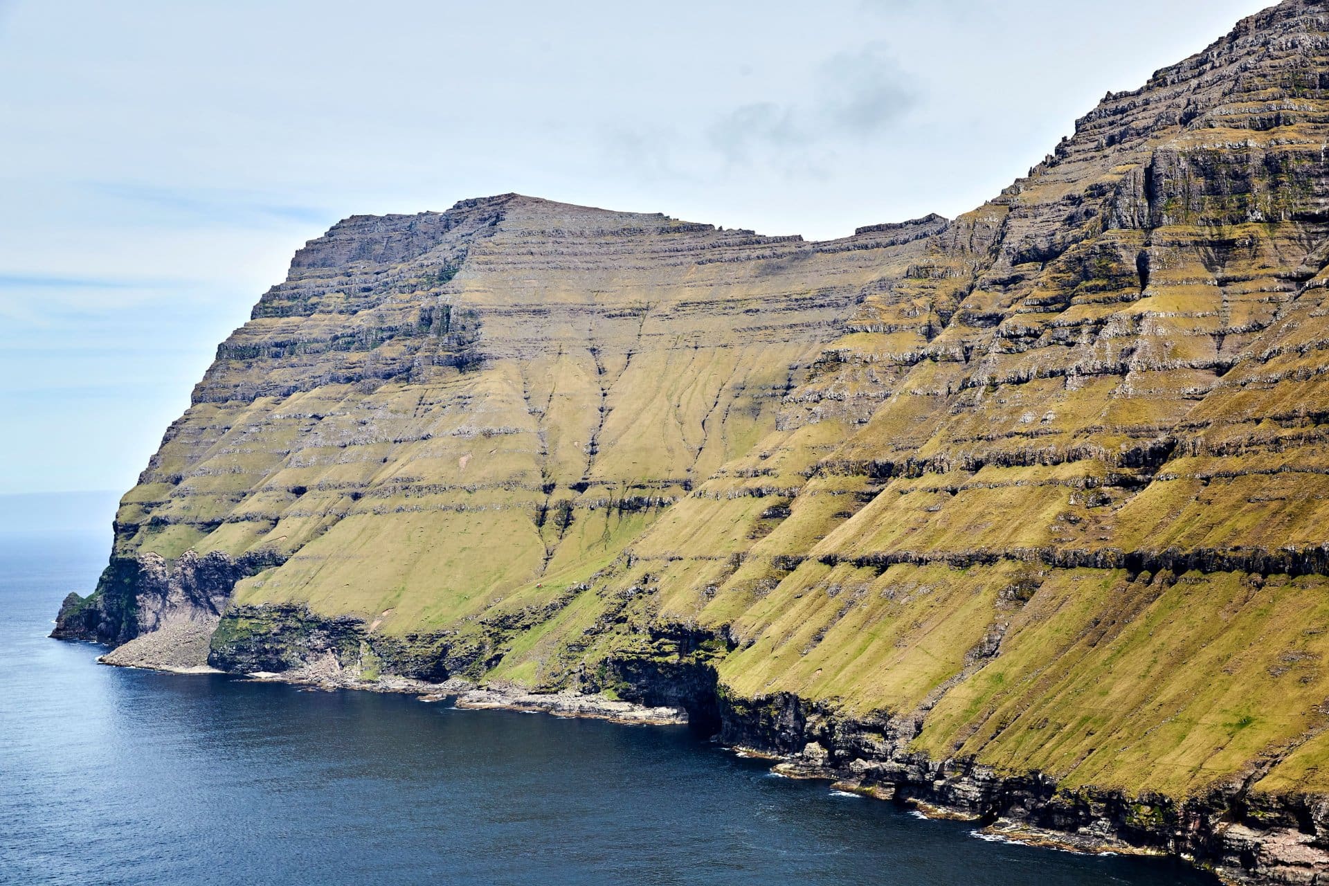 Norðuri á Steingini