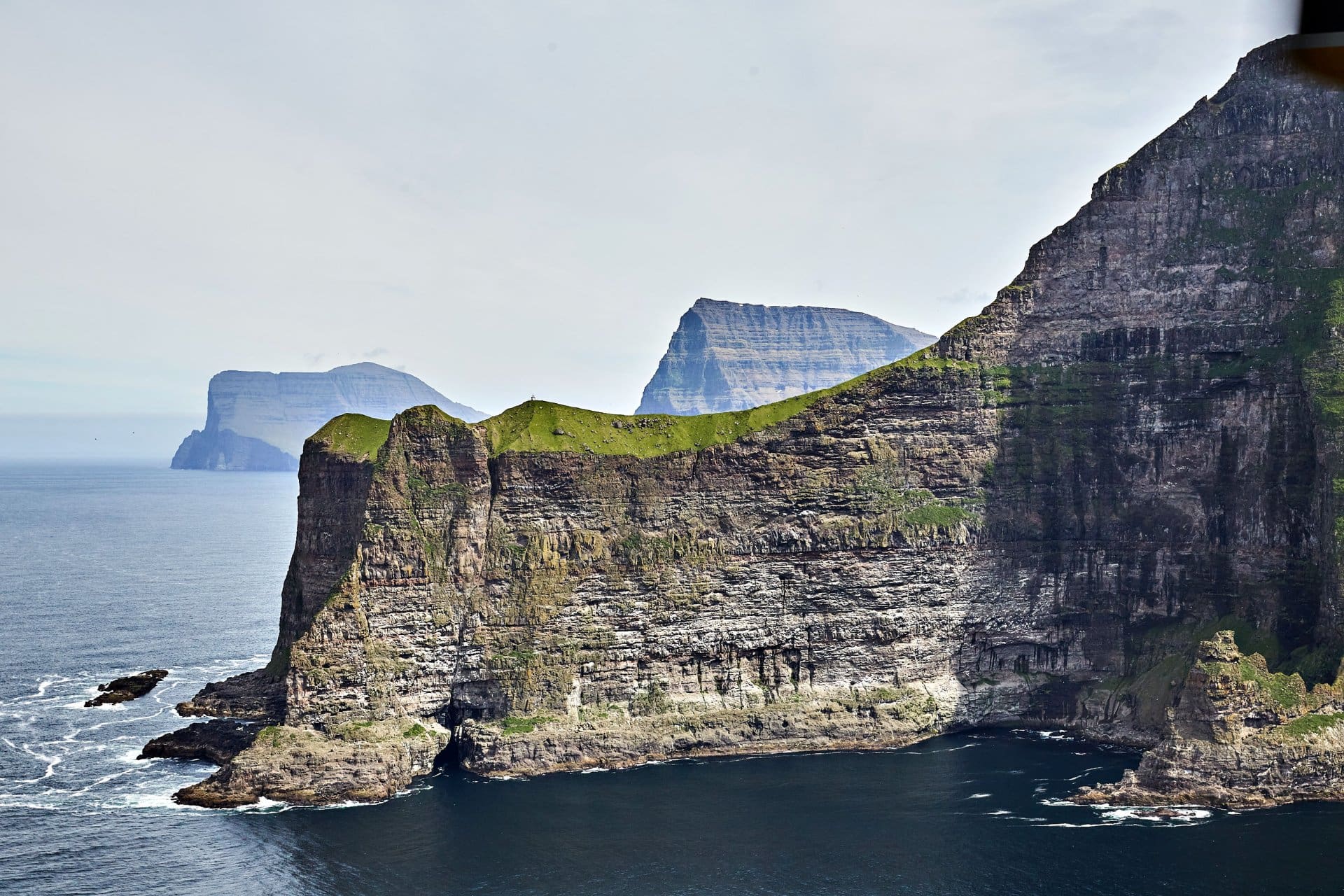 Miðmunnaholið vestanfyri