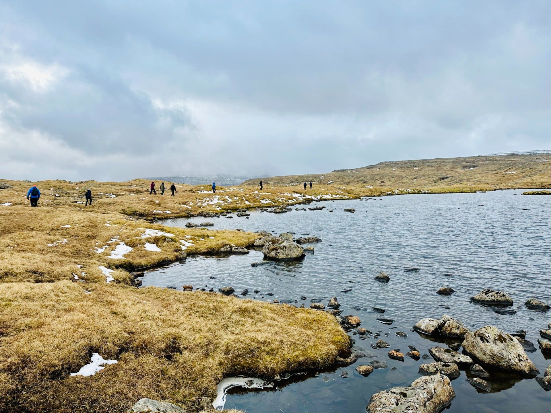 Vatnið við Hólminum