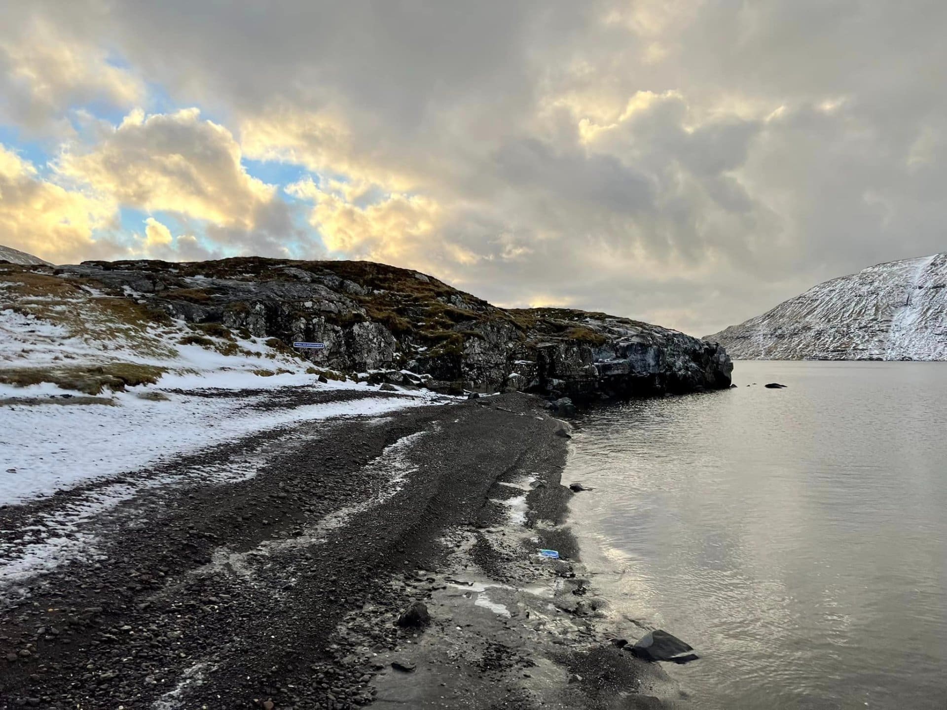 Trøllakampasandur