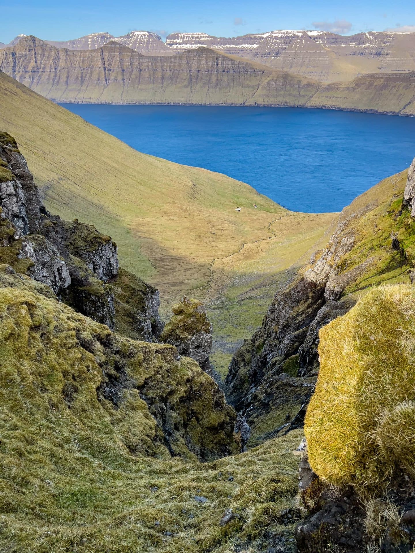 Kirkjugjógv