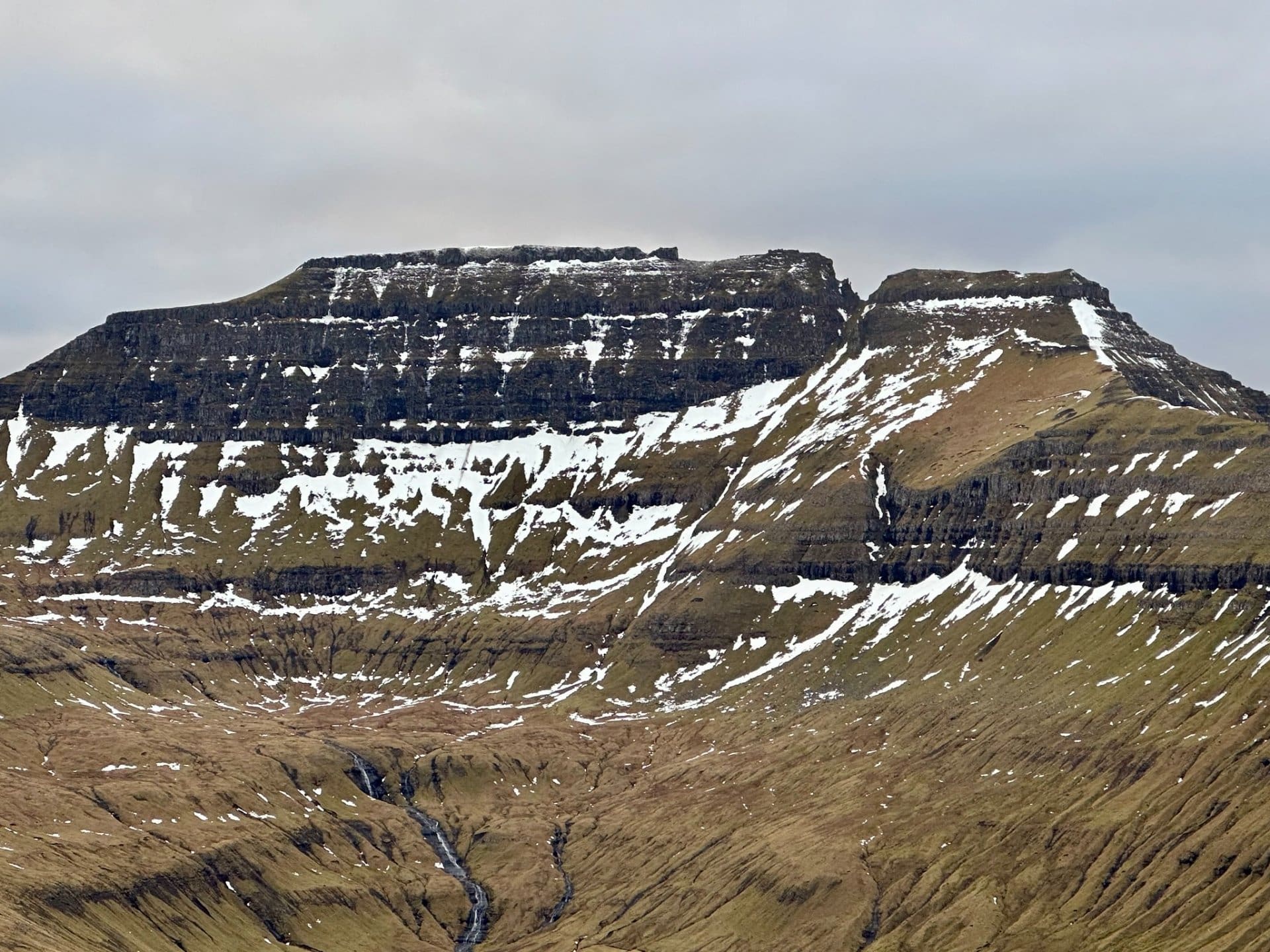 Hjarðardalstindur