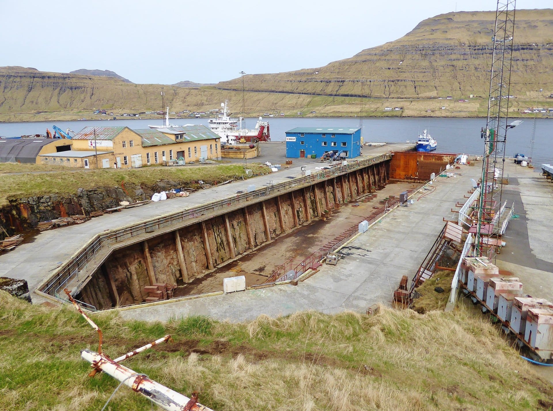 Turrdokkin á Skála
