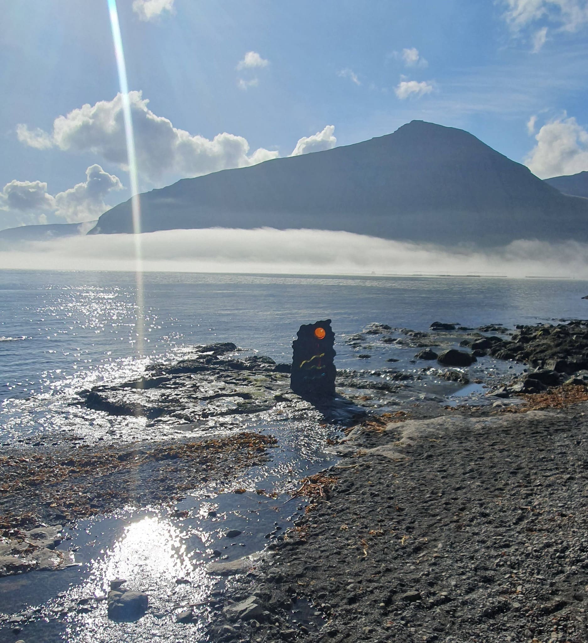Minnisvarðin í Oyndarfirði